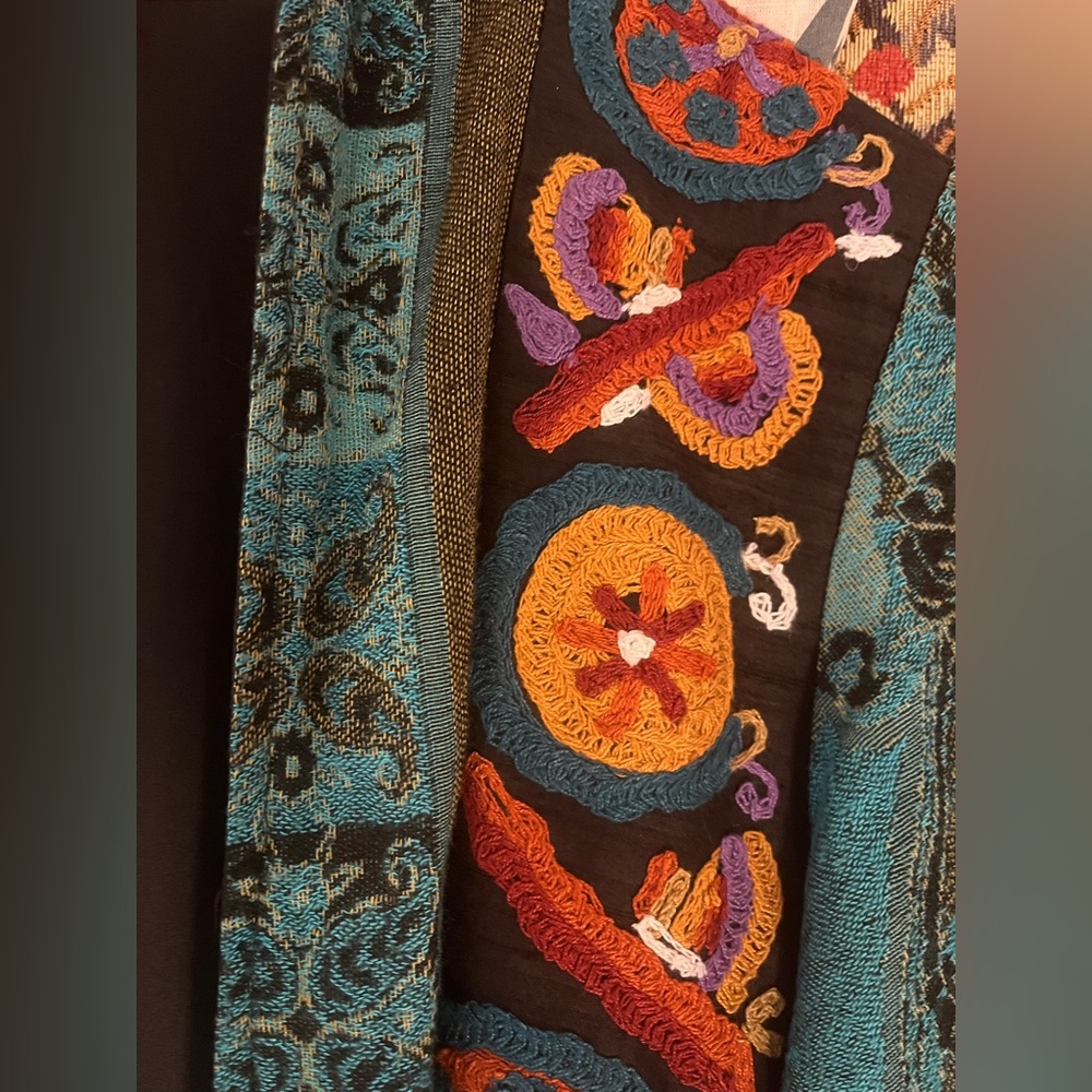 Soft Surroundings Silk Stunning Boho Embroidered 3/4 Sleeve Blazer Jacket Coat - Picture 5 of 6